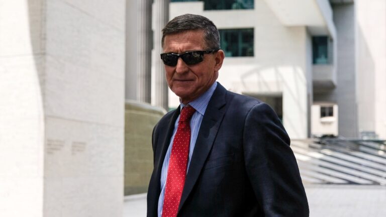 弗林案新現驚人證據 FBI設局令白宮將其解僱