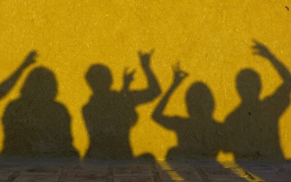 驚見影子變化厲鬼形原來是他有了這念頭 圖 意念 惡念 新唐人中文電視台在線