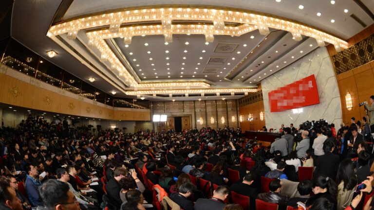 中共內部通知曝光 兩會期間國際線路斷網