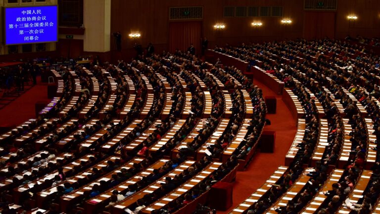 中共高幹待遇曝光 兩會前籲廢除終身制