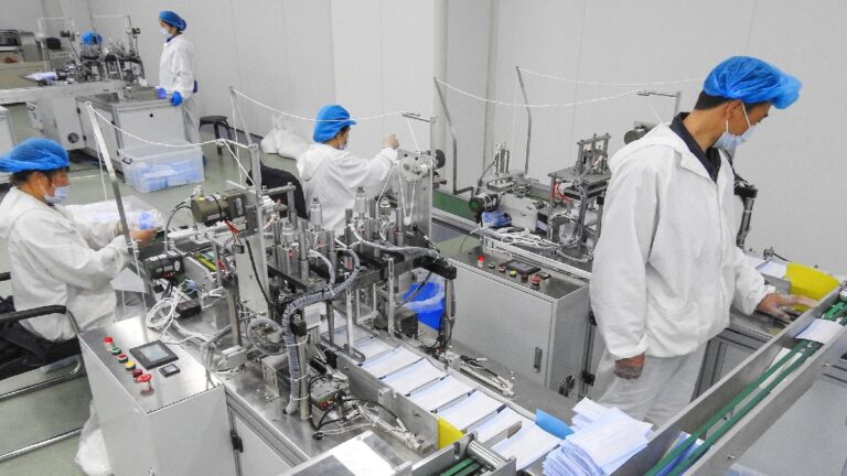 路透：美正「渦輪增壓」 促全球供應鏈脫離中共