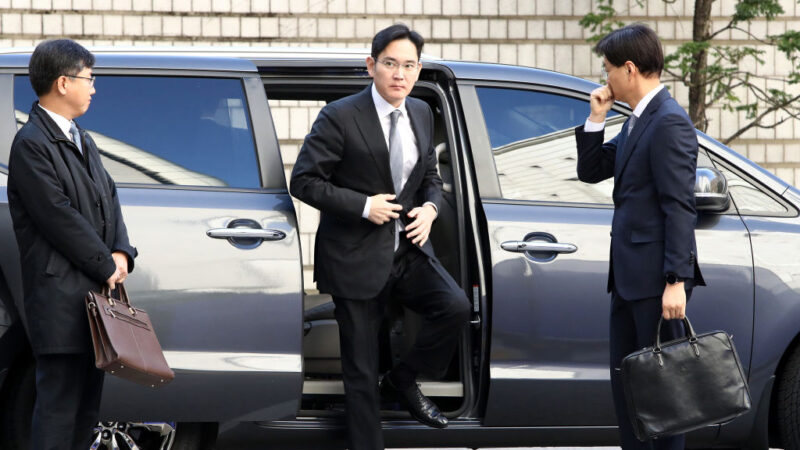 韩检控操纵市场 法院拒发三星少主羁押令