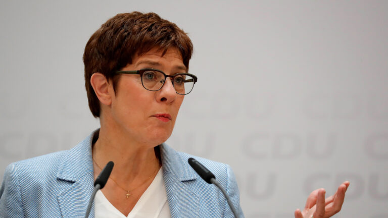 傳駐德美軍部分撤離 德國防長：未證實