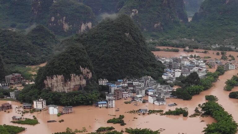 中國發布最新預警：冰雹雷暴大風暴雨山洪齊來