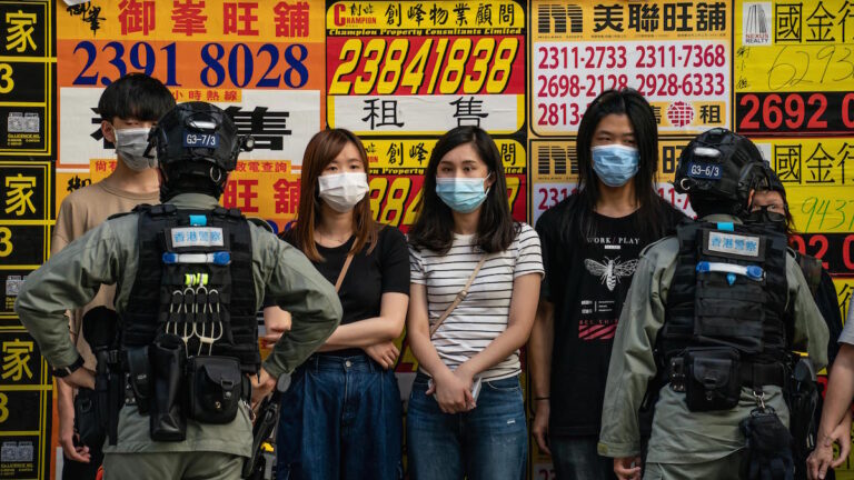 【禁聞】香港遊行反國安法 港警濫捕53人