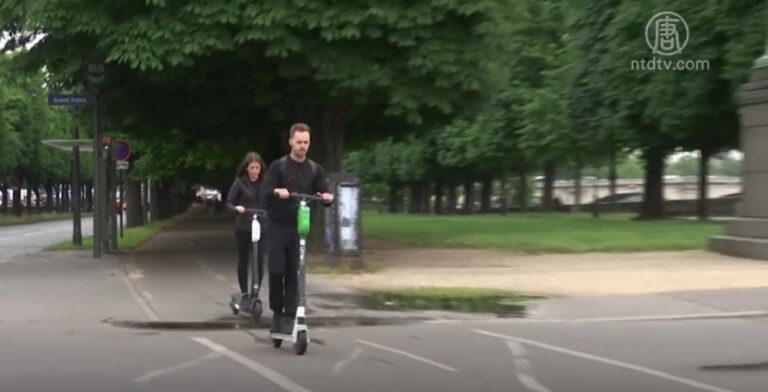 輕快便捷漸流行 英國出租首款電動滑板車