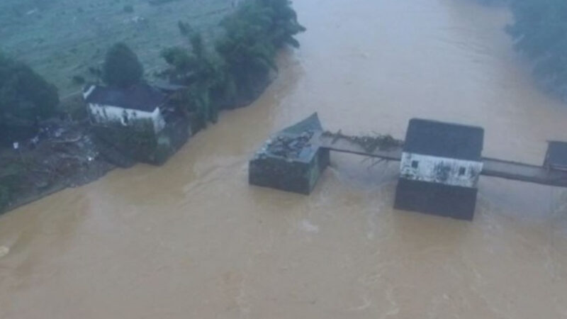 中国洪灾冲毁上百处古迹 官称“皮外伤”