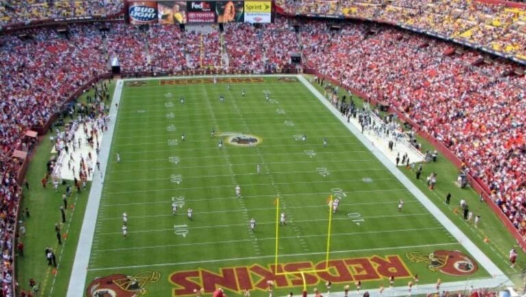 屈於壓力 NFL華盛頓紅人隊被迫更改隊名和隊徽