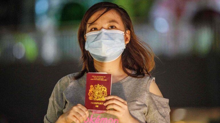 英國啟動BNO護照簽證 提供香港人成為公民通道