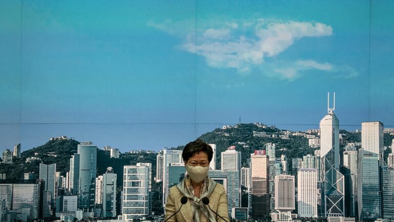 章天亮：中共留港不留人 最怕美國一大招
