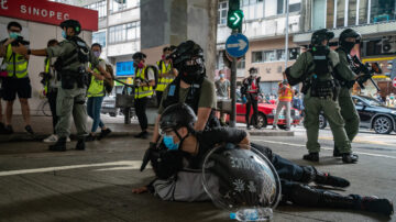 無懼國安法 上萬港人七一抗爭 警抓180人