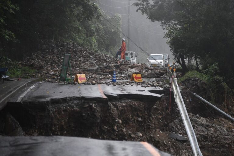 日本九州降下驚人雨量 熊本罹難者增至41人