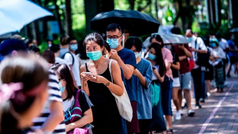 《石涛聚焦》香港人太伟大！逾60万参加民主派参选投票 向国安法说不！