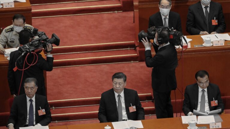 習近平心裏沒底了？疑警告黨內：要死一起死
