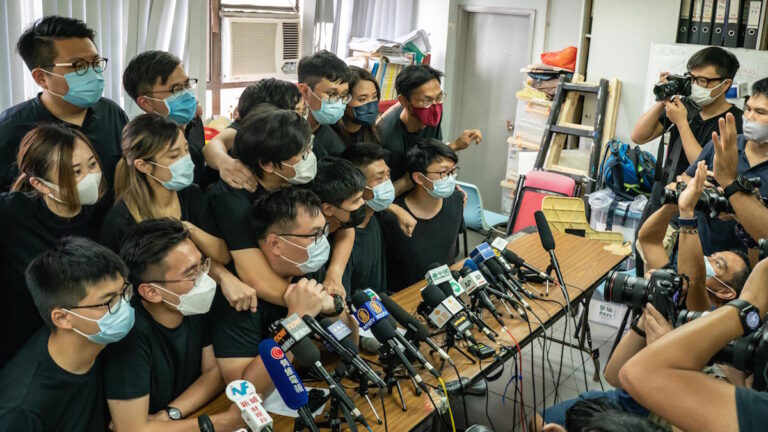 抗爭派初選出線：反國安法 團結泛民擊中共傀儡