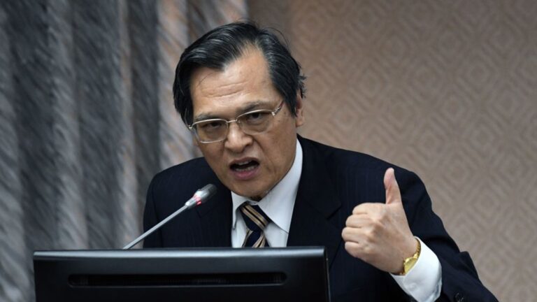 香港2名駐台人員被拒簽 台灣強硬回擊中共