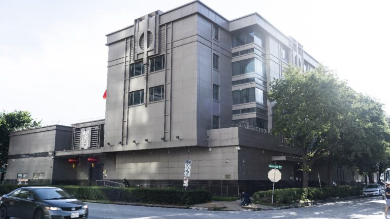 《石濤聚焦》休斯敦領館危機 川普：我想知道他們燒的是什麼？