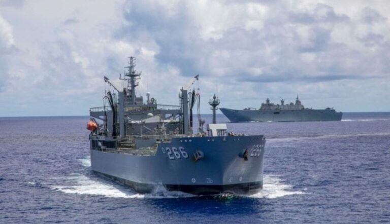 澳洲艦隊駛近南沙群島 與中共軍艦近距對峙