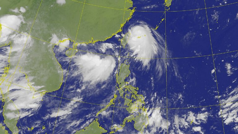 中國南方沿海雙颱風來襲 北方黃河開閘洩洪