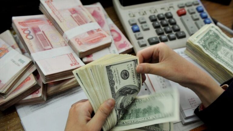 外匯跌破1兆美元 中共怪罪公民境外賭博旅遊