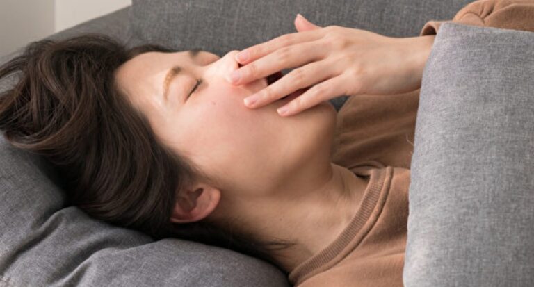 睡不飽是肝不好？嗜睡6大原因 看你是哪種