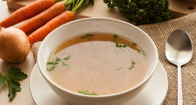 自製美味骨頭湯（組圖）
