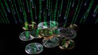 中国人卖房收到数字货币？财经人士诠释