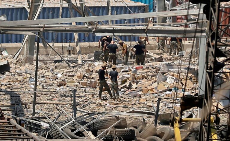 貝魯特大爆炸 專家：疑「廉價爆竹」引燃硝酸銨
