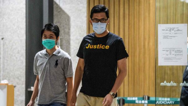 香港2立法會議員獲保釋 黃之鋒籲守護真相
