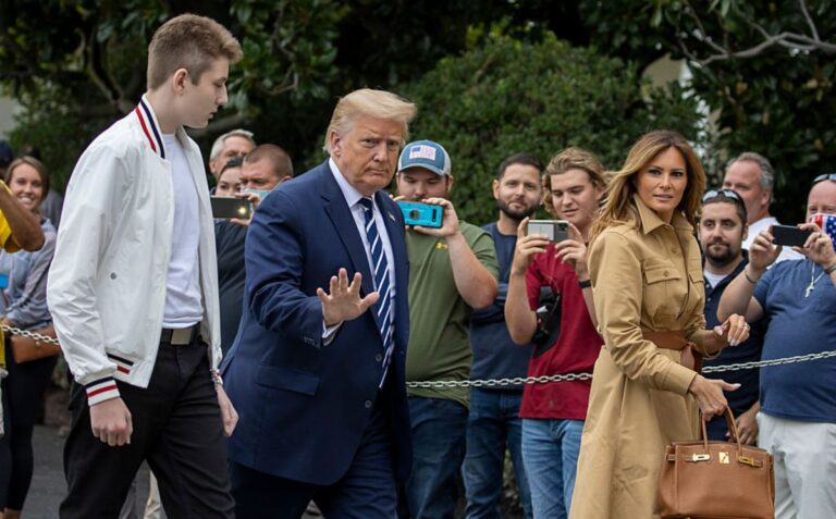 美國大選臨近 中共加緊網絡攻擊和假消息推送