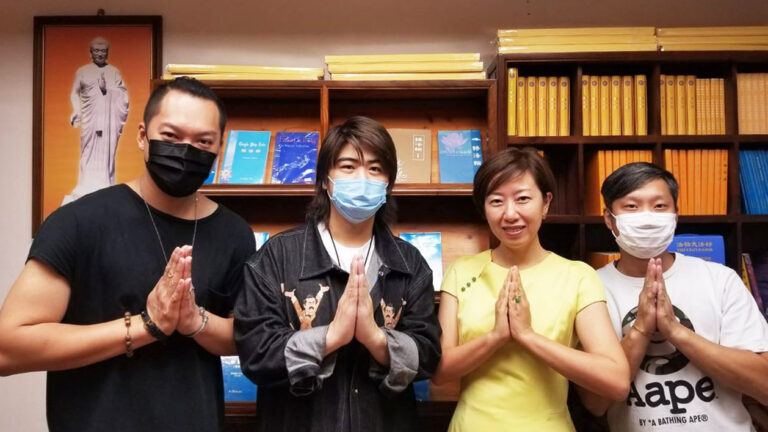 港天梯書店開幕 明星阮民安等送祝福