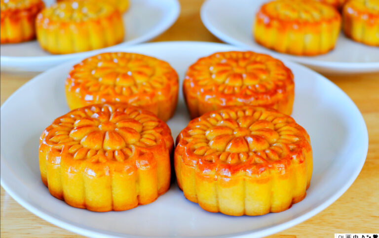 【美食天堂】紅蓮蓉月餅的做法～中秋節快樂！家常料理食譜 一學就會