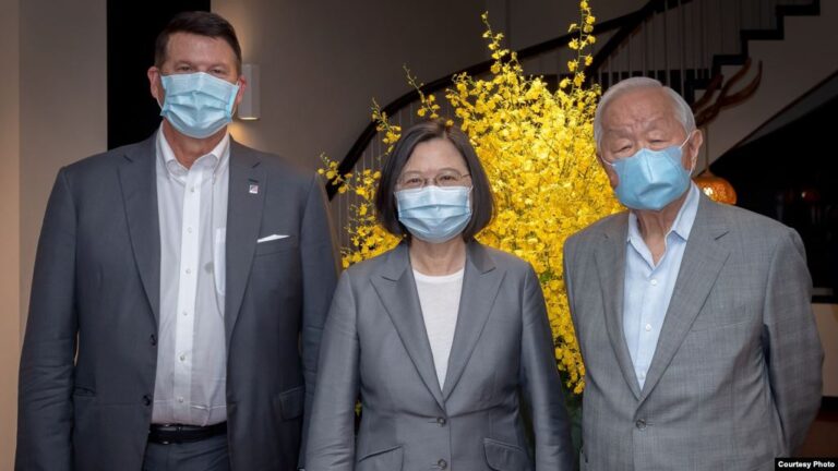 蔡英文宴請美國務次卿：台灣有決心邁出關鍵一步