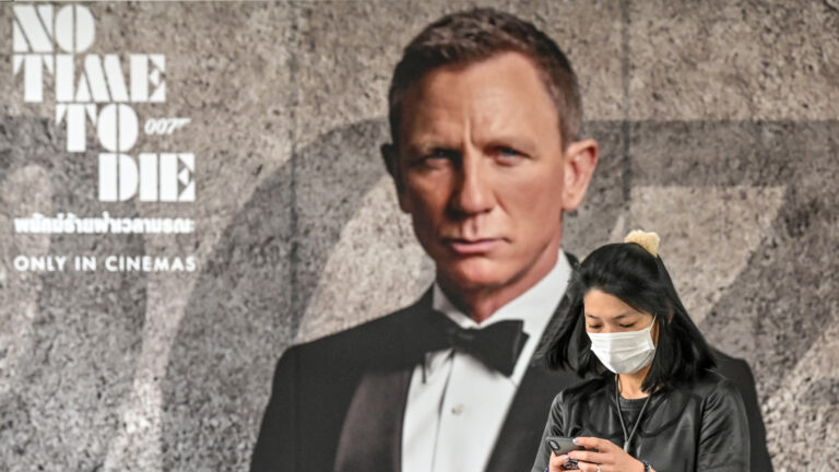 007新片《無暇赴死》 挑戰新科技神秘反派