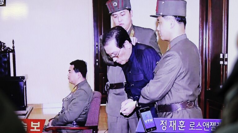 目睹2親信遭炮決 金正恩姑丈嚇到尿失禁