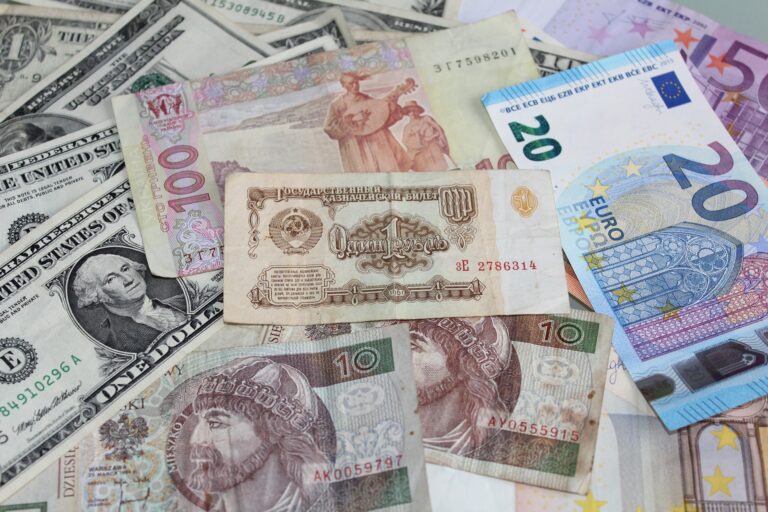2008年以來全球主要貨幣各自貶值了多少(含人民幣)？