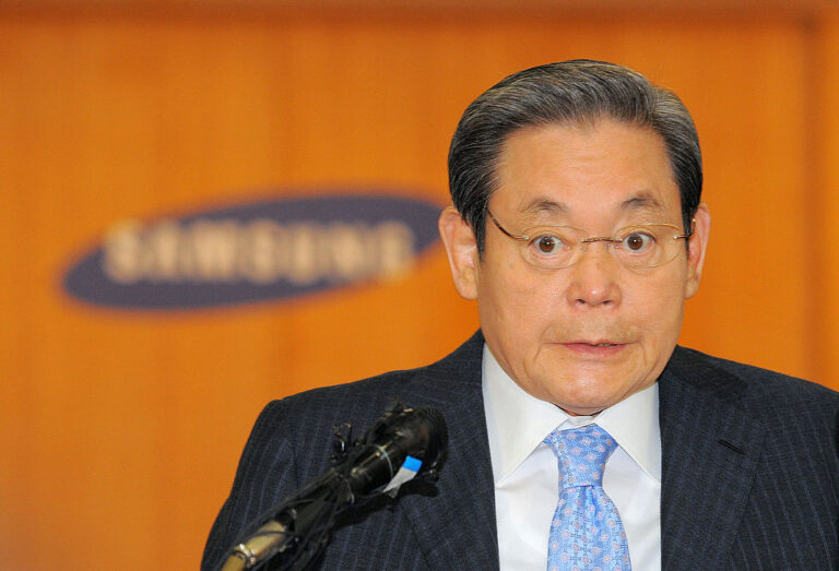 臥床昏迷6年 三星電子會長李健熙去世享壽78歲