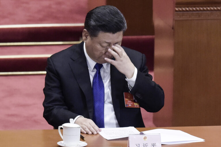 江曾「攬炒」 三硬碟曝中共如何控制拜登家族