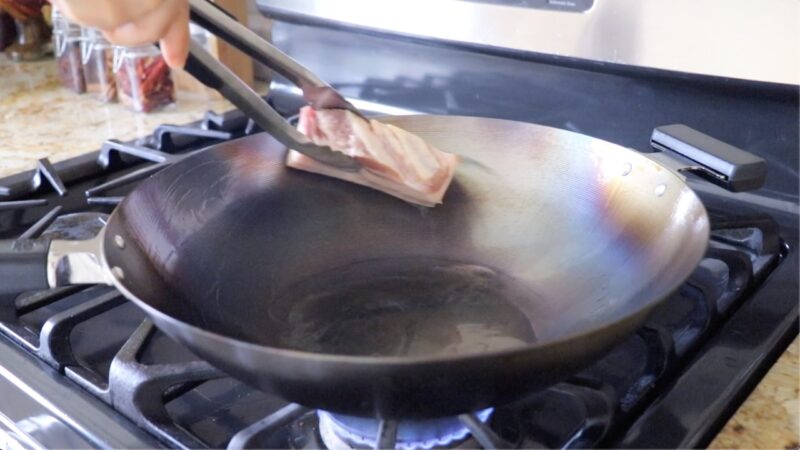 【美食天堂】铁锅开锅的家庭做法～铁锅变成不沾锅！赶快试试看！家常料理食谱 一学就会