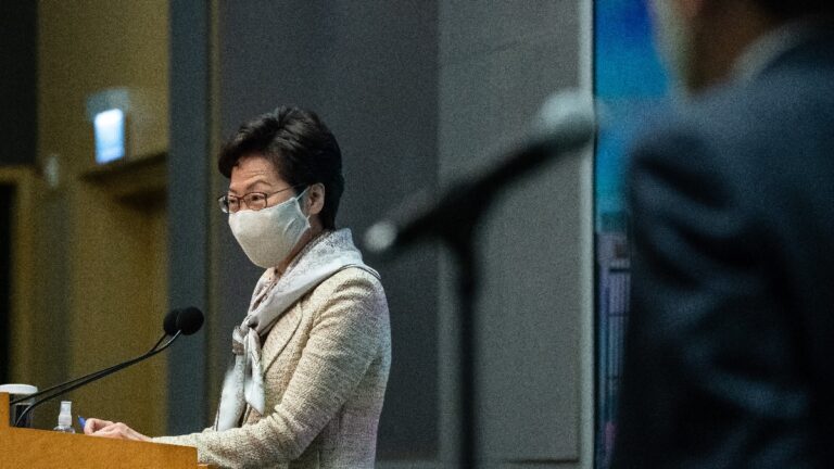 習近平將出席深圳慶祝會 林鄭延發報告北上逢迎