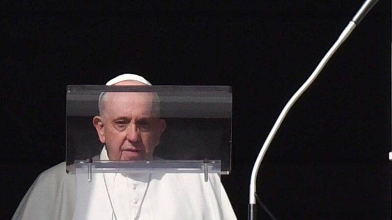教宗方济各IG点赞性感照片被抓包 梵蒂冈否认