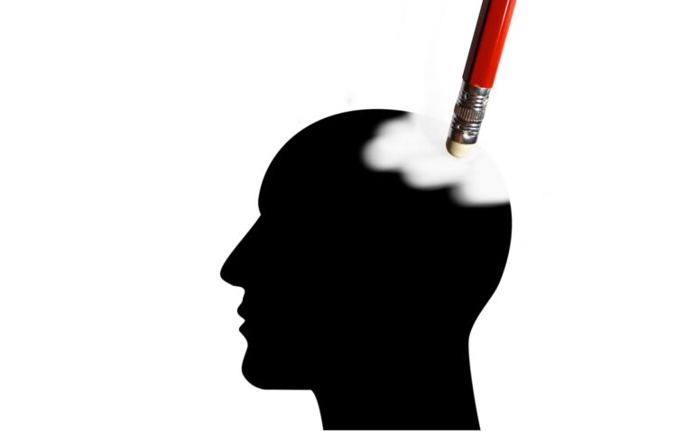 英女子流鼻子血後失憶 不知道自己是誰不認識爸媽