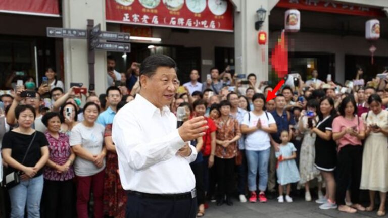 習近平視察掀拍馬風 站過的地方疑鋪金磚(視頻)