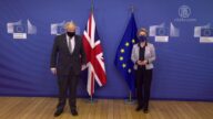 时事拼盘：英首相指无协议脱欧可能性大