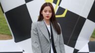 欧阳娜娜受访爆压力大 微博网友轰“卖惨”