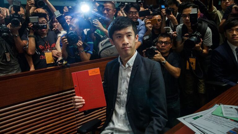 香港前立法會議員許智峰宣布流亡 梁頌恆據傳赴美