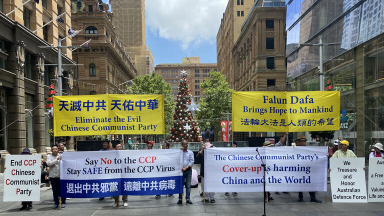 大陸留學生：全球華人都應敬佩法輪功