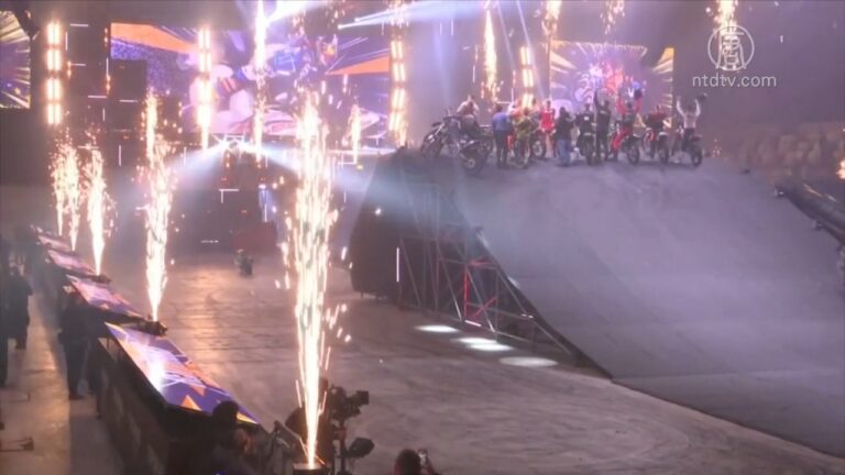 俄羅斯年度極限運動節 高超技巧精彩紛呈