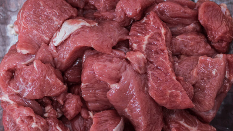 中國新年臨近 豬、羊肉價格連續上漲