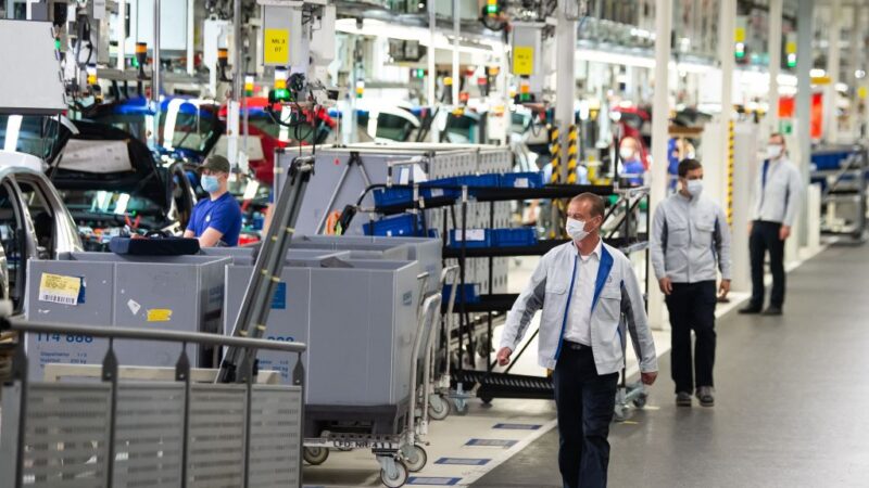 德国汽车工业减产 芯片大缺货成战略性产品